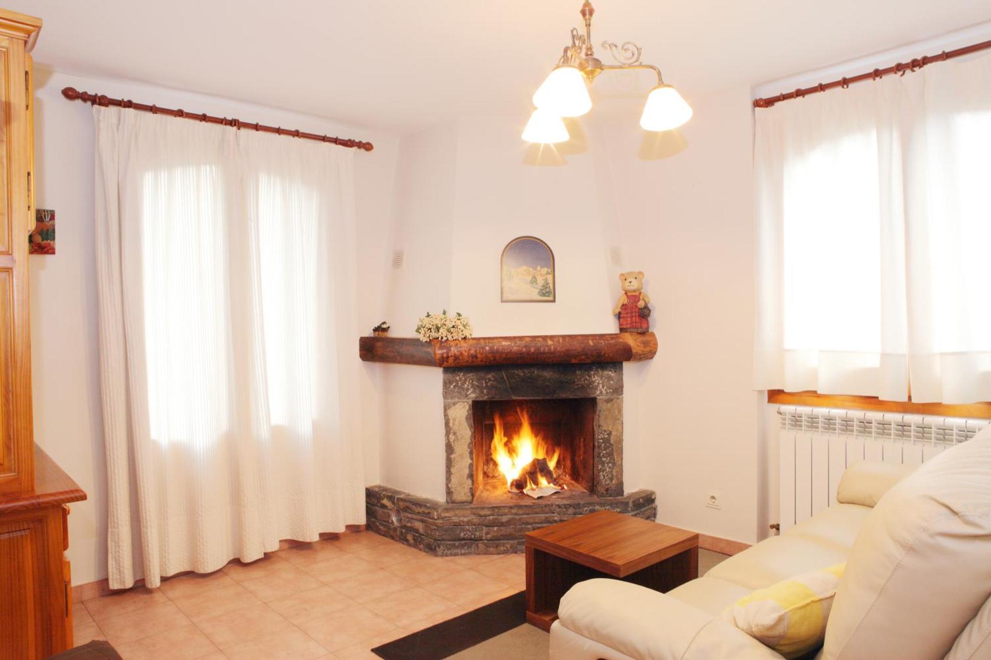 Apartamentos Albá Casa Alquesera Sahun Esterno foto