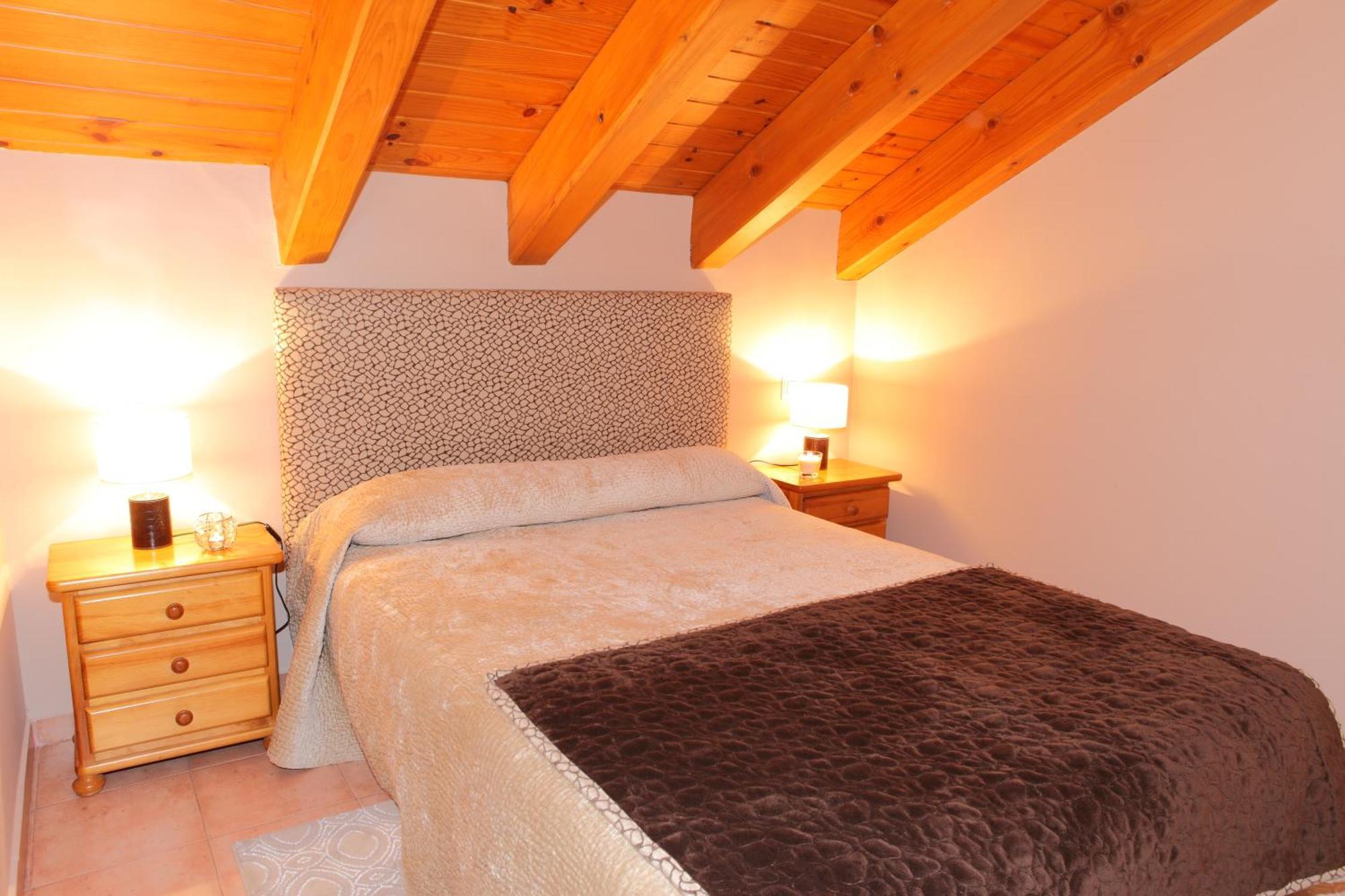 Apartamentos Albá Casa Alquesera Sahun Esterno foto